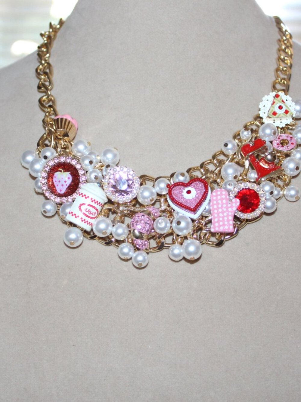 NWT Betsey Johnson Baking Bib Necklace and matching Bracelet FABULOUS!! - Picture 6 of 13